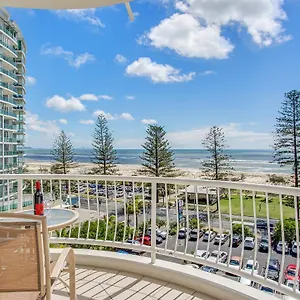 4* Aparthotel Kirra