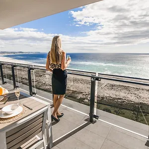 4* Resort Iconic Kirra